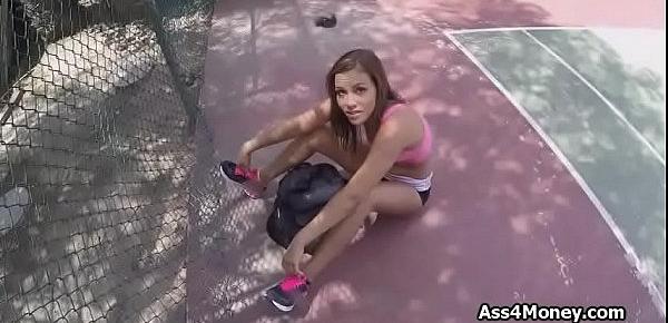  Broke teen blows at the tennis court